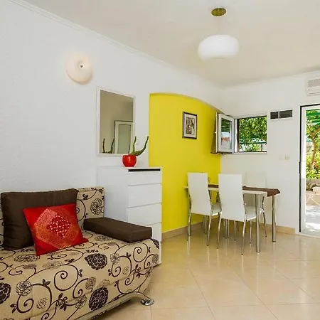 Apartment Bol Apartamento